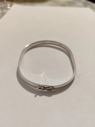 Pulsera de plata ovalada