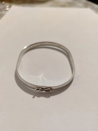 Pulsera de plata ovalada