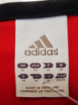 Camiseta Adidas Roja y Negra