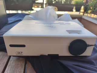 Proyector Optoma ES522. Como nuevo, en su caja.
