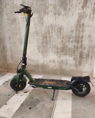 Patinete Eléctrico Jeep