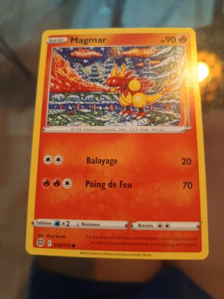 Carta Pokémon Zamazenta V 196/202