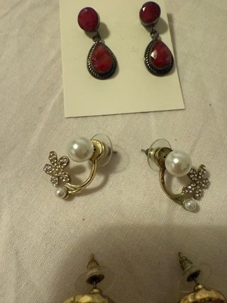 Lote de pendientes variados