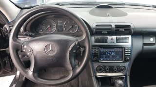 Mercedes-Benz Clase C 2006