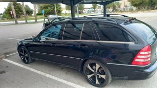 Mercedes-Benz Clase C 2006