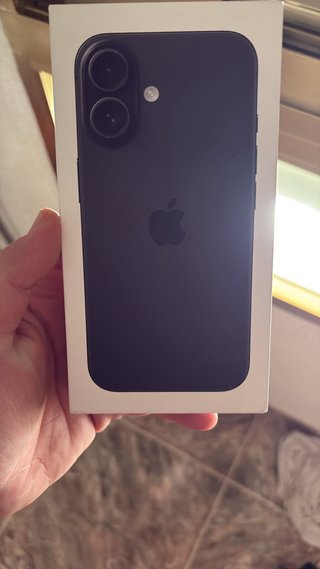 iPhone 16 Negro A Estrenar