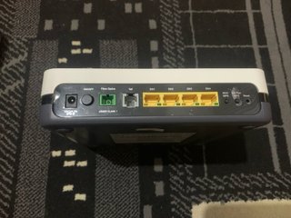 Router Movistar Fibra con Mando
