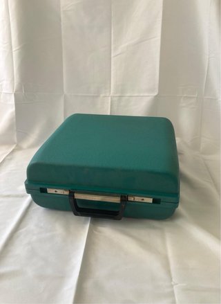 Máquina de escribir Olivetti Studio 45 + 10 cintas
