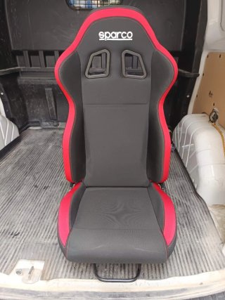 Asiento Semibaket Sparco Negro/Rojo