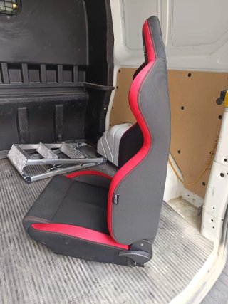 Asiento Semibaket Sparco Negro/Rojo