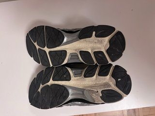 Asics Gel NYC Negro/Plata