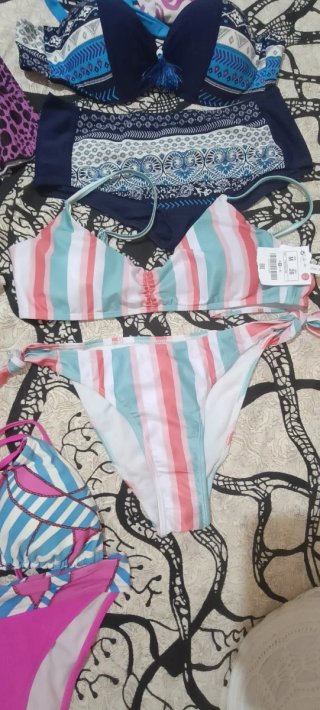 Conjunto de 7 bikinis