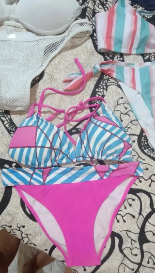Conjunto de 7 bikinis