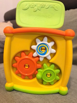 Cubo actividades de clementina para bebé