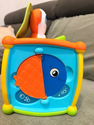 Cubo actividades de clementina para bebé