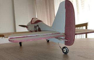 Avión teledirigido RC. Ecucho ofertas