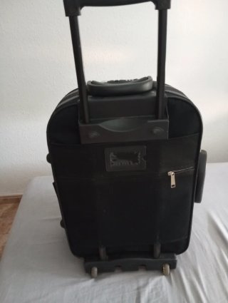 Maleta mediana Airway negra