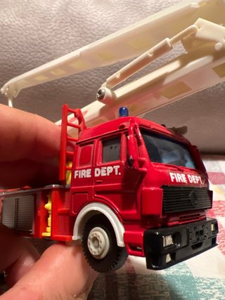 Camión Bomberos Metal/Plástico 19cm