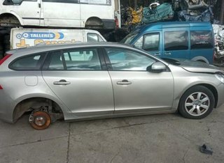 137617 paragolpes trasero volvo v60 familiar 1.6