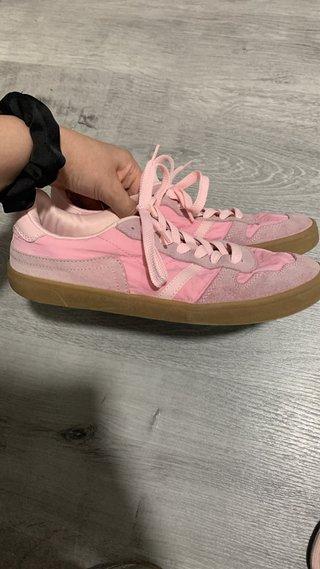 Zapatillas Stradivarius rosas