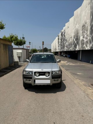 Opel Frontera 2001