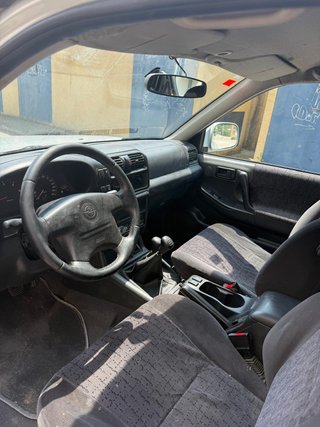 Opel Frontera 2001