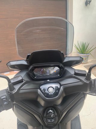 Yamaha XMAX 300 Negra