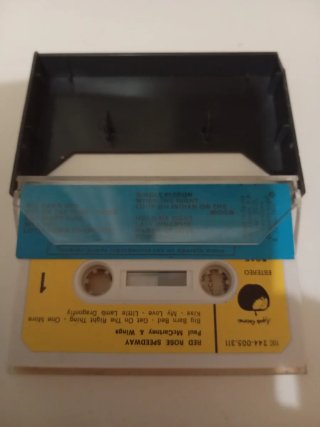 2 Cintas Cassette: Phil Collins y Red Rose