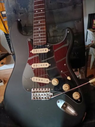 Guitarra Eléctrica Réplica Fender Gilmour
