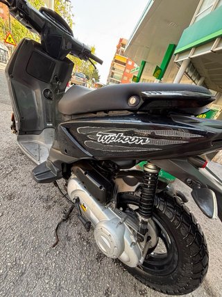 Piaggio Typhoon Negra