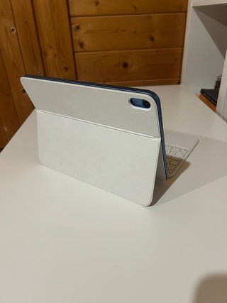 Apple Magic Keyboard Folio iPad 10ª Generación