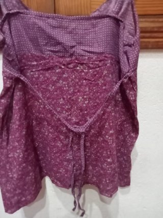 Blusa tirantes floral Stradivarius