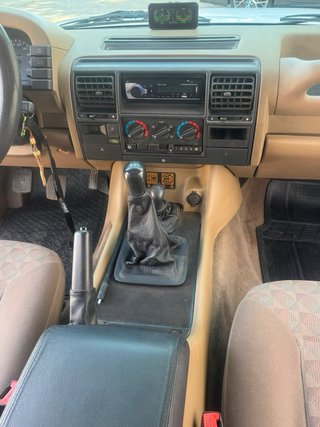Land Rover Discovery 1995