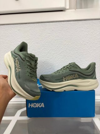 Zapatillas Hoka Bondi 9 Talla 42 Verde Oliva