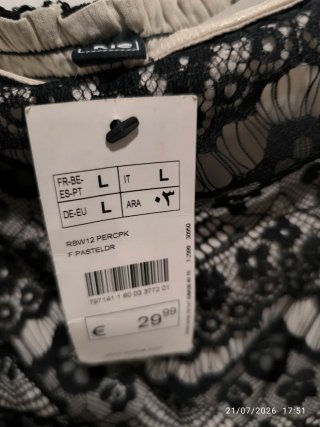 Abito nero pizzo