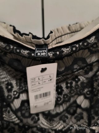 Abito nero pizzo