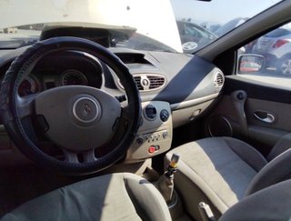 1893576 renault paragolpes del 7701208681 clio iii