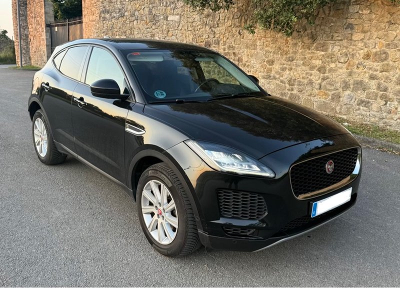 Jaguar E-Pace 2018 - foto 1