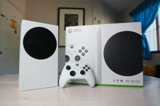 Xbox Series S Blanca en Caja