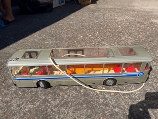 Autobús Rico Bus Juguete Colección