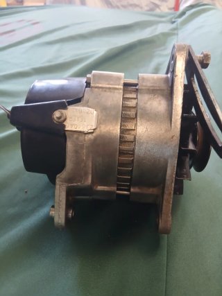 Alternador mini clásico