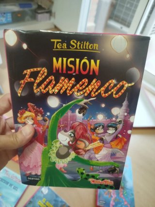8 llibres castellà/català col.lecció Tea Stilton