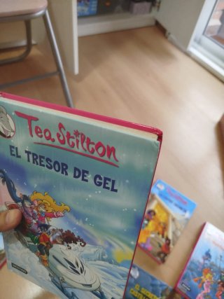 8 llibres castellà/català col.lecció Tea Stilton