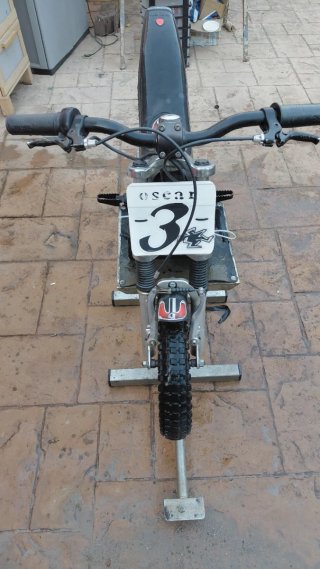 Moto eléctrica infantil Batería