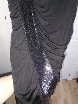 Vestido negro corto lentejuelas