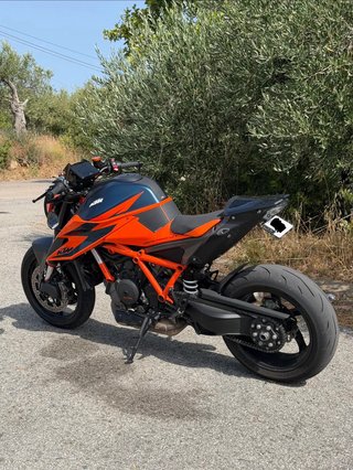 KTM 1290 Super Duke R