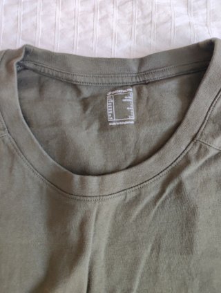 Camiseta sin mangas verde militar hombre