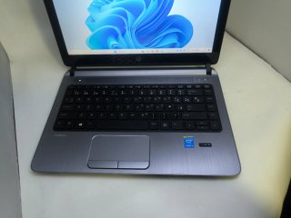 Ordenador portátil táctil HP 430