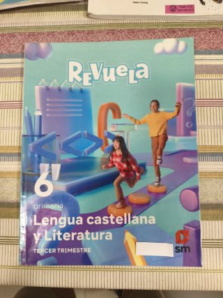 Lengua Castellana y Literatura . 6 Primaria. Tr...