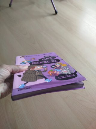 Còmic l'Agus i els Monstres. Un cas difícil